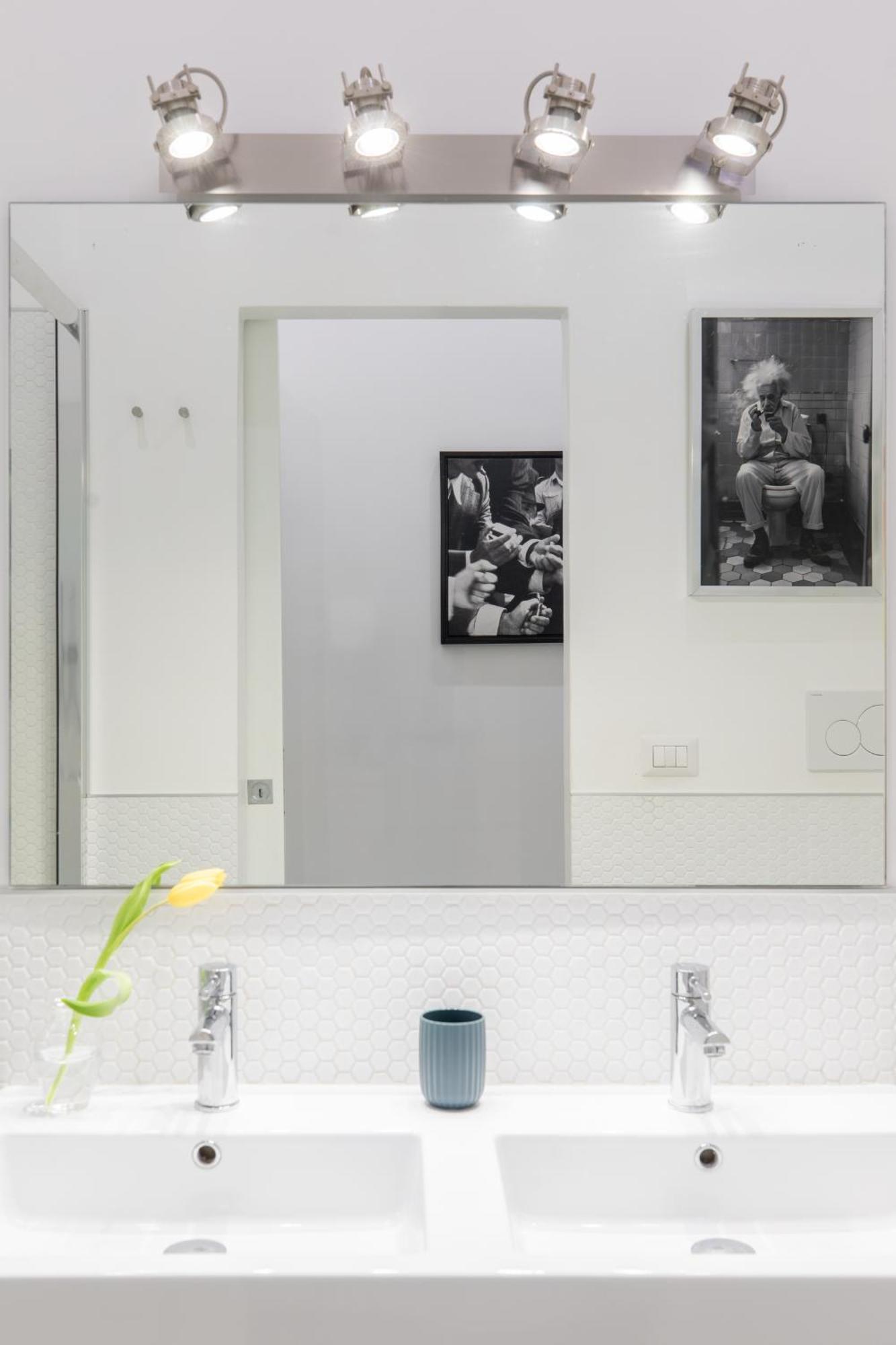 Appartamento Trastevere Modern 4br 4baths, Wifi, Ac, Custom Kitchen, Living Roma