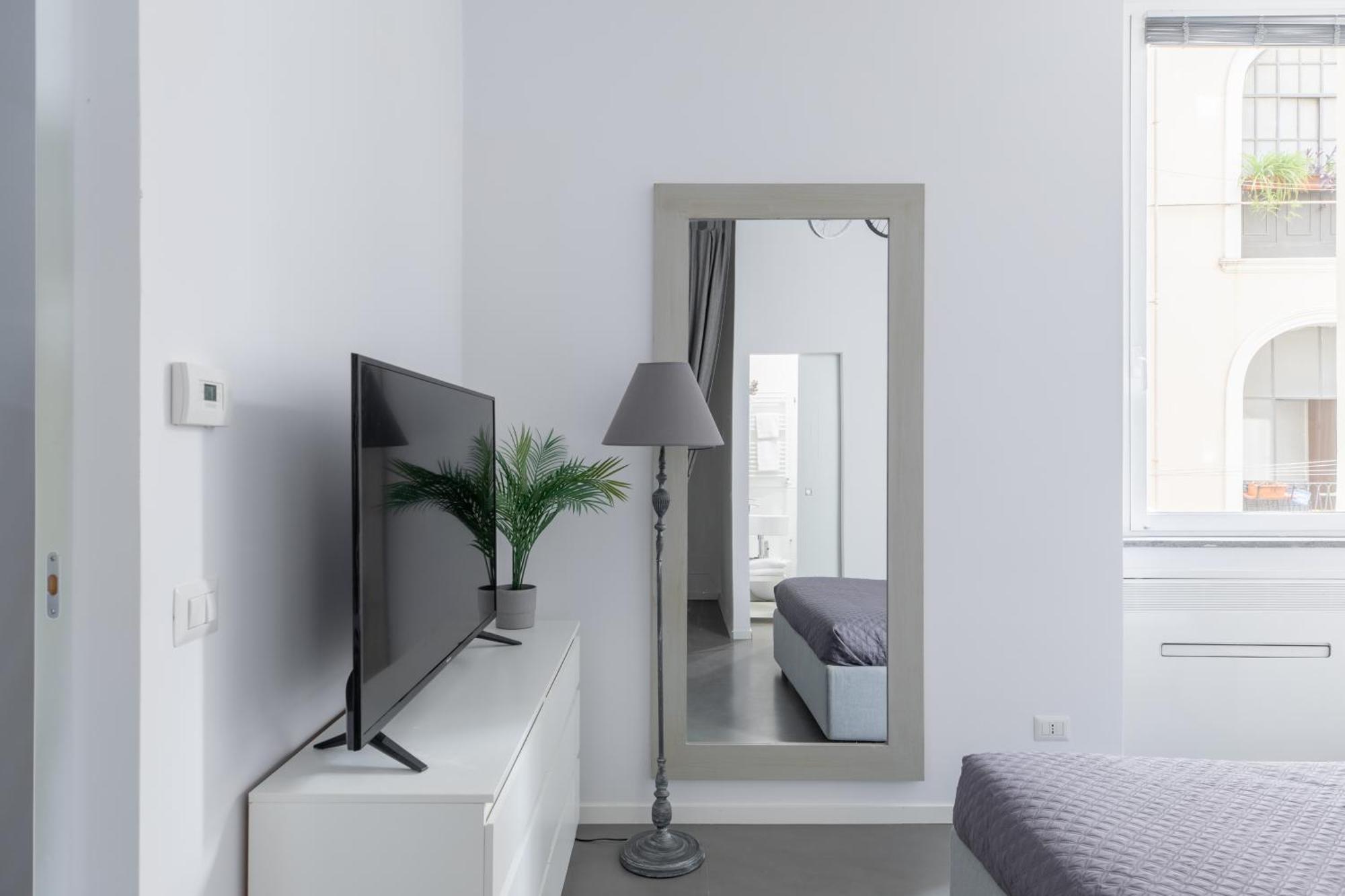 Trastevere Modern 4br 4baths, Wifi, Ac, Custom Kitchen, Living Appartamento Roma