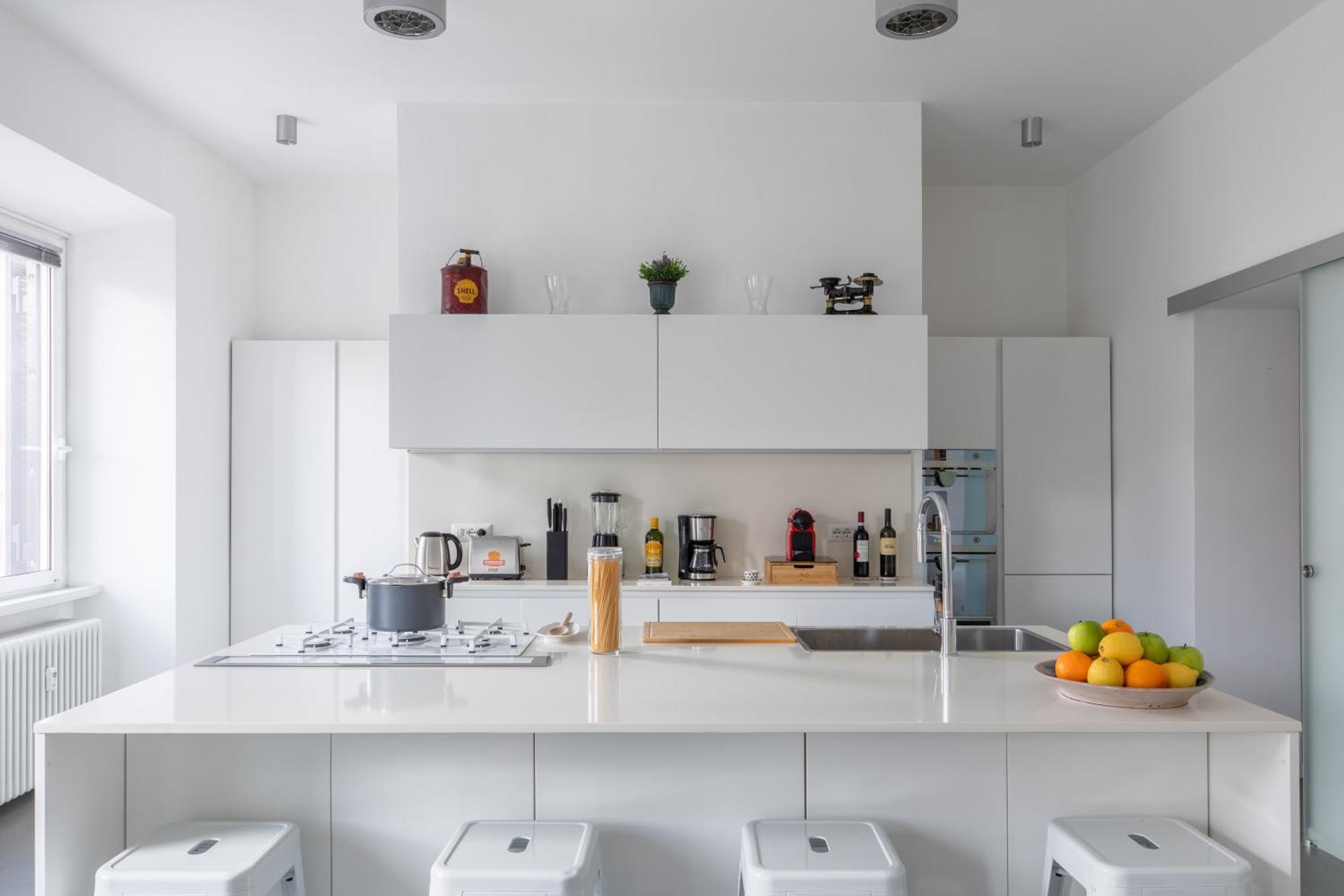 Appartamento Trastevere Modern 4br 4baths, Wifi, Ac, Custom Kitchen, Living *